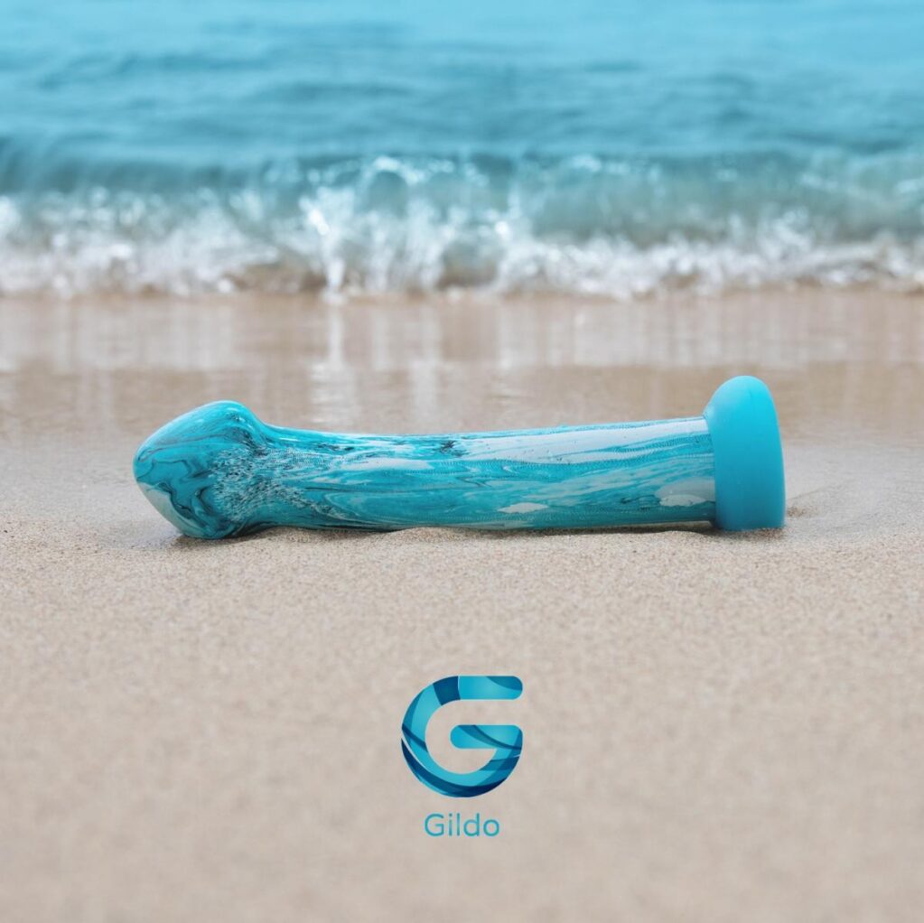 GILDO - OCEAN RIPPLE GLASS DILDO -