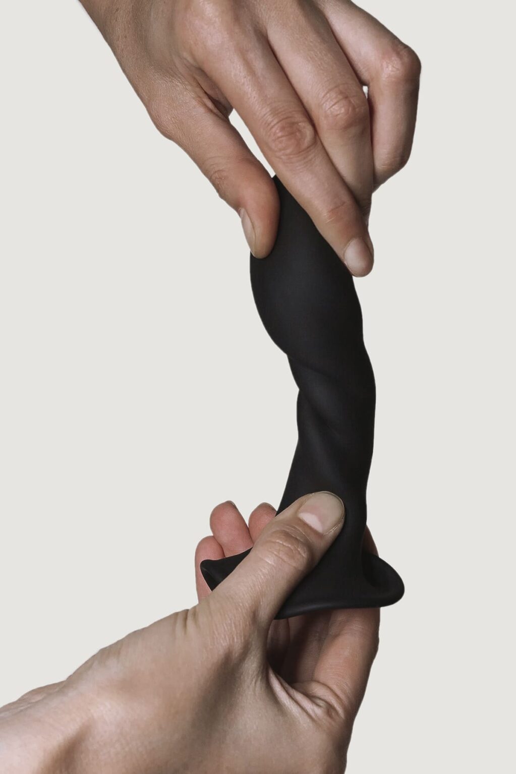 ADRIENLASTIC HITSENS 5 BLACK DILDO -