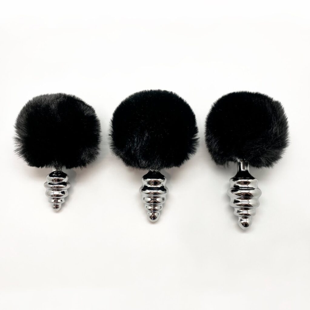 ALIVE TWIST METAL FLUFFY PLUG L BLACK -