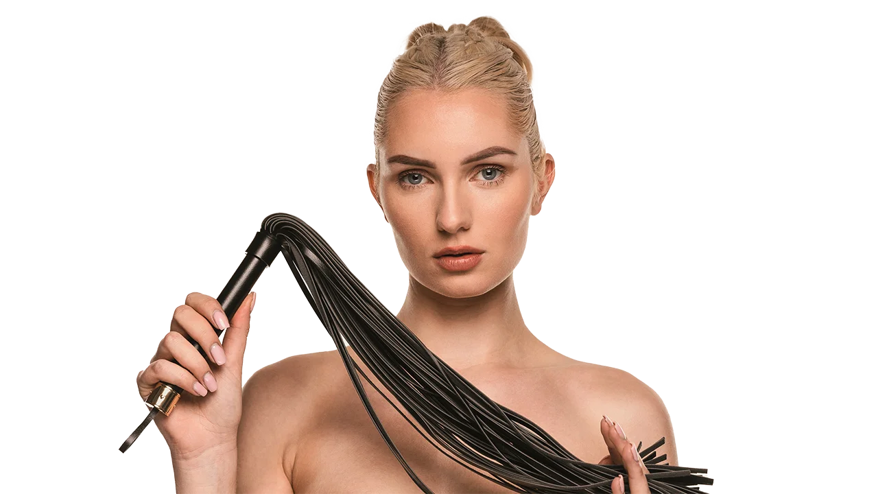 Η Mistress Gloria με το μαστίγιο και τα τακούνια